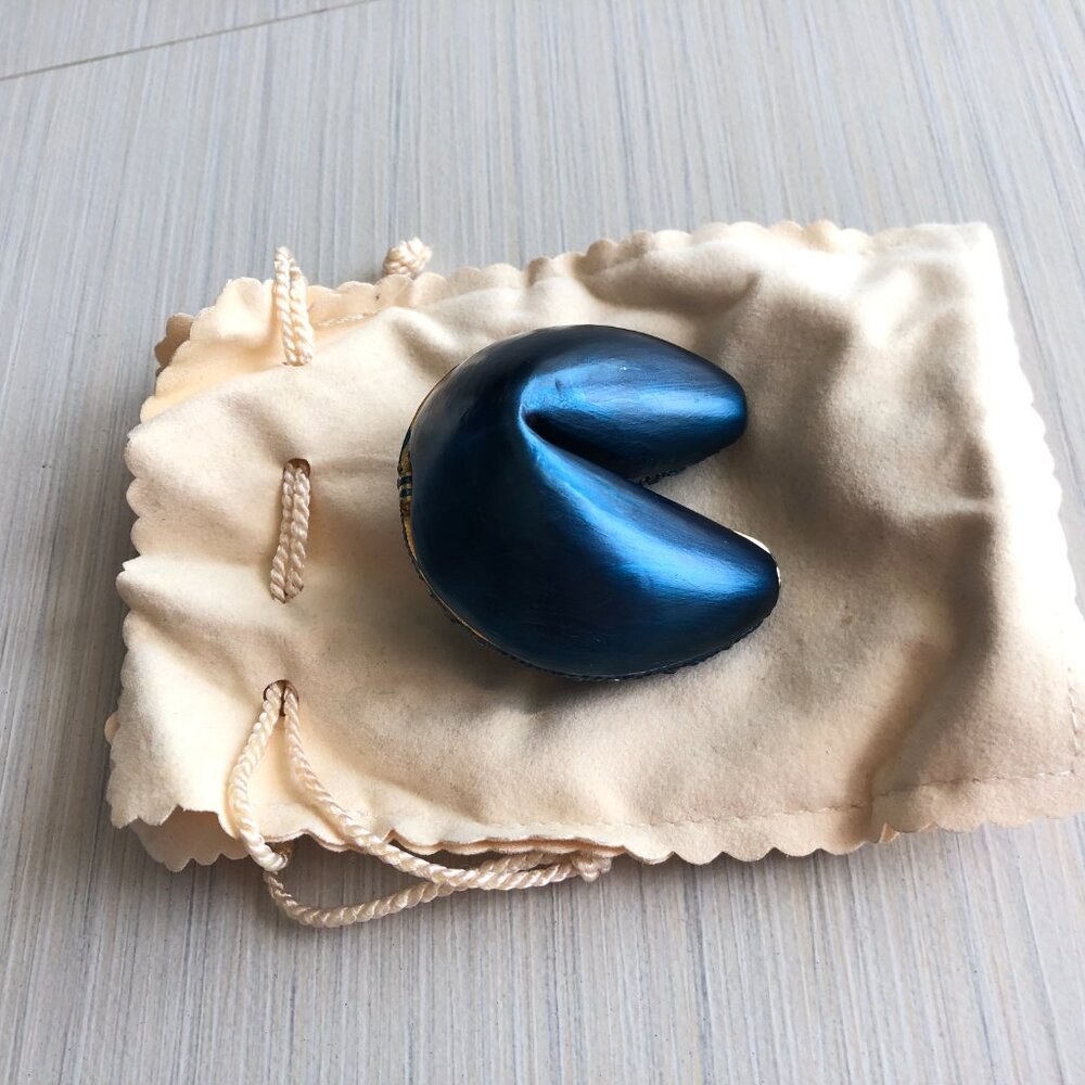 Fortune Cookie Box - Picture 6 of 14